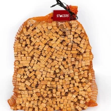 Bois d’allumage dans un sac en filet de 10 kg